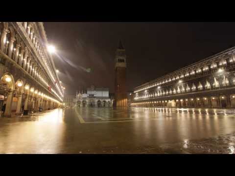 high tide venice san marco square timelapse acqua alta venezia 2014