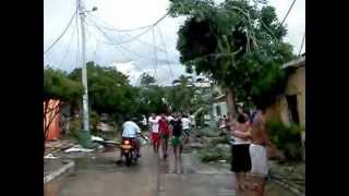 preview picture of video 'Calle 22A con Kra 16B luego de paso de tornado en Sabanalarga (Atlántico)'