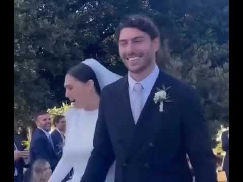 Belen Rodriguez damigella d'onore al matrimonio della sorella 