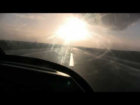 Decollage DR400 de Niort (LFBN)