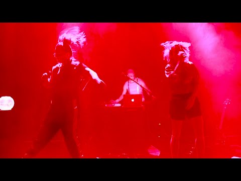 LATURB - Beat Body (Live)