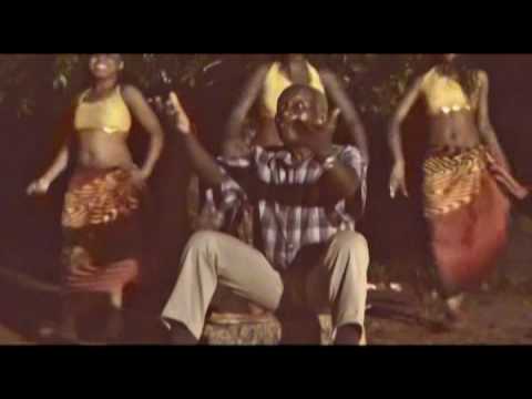 Dilon Djindji - Yinguelani (Video Oficial)