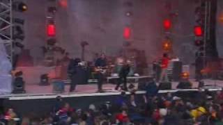 Guano Apes - Pretty In Scarlet [winterjam 2003]
