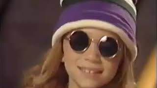 mary kate and ashley olsen singing B U T T out