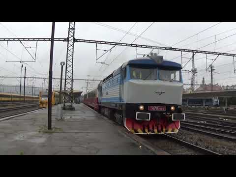 Odjezd lokomotivy T478 2065 (749 259) s R 1271 "Rakovnický rychlík" z žst. Praha-Smíchov dne 23.5.20