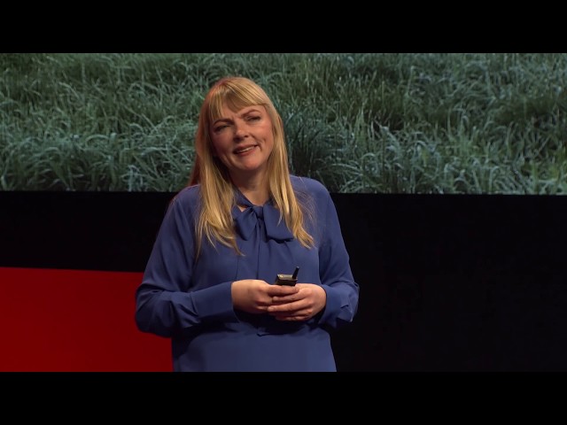 Create more space to live by downsizing your living space | Marjolein Jonker | TEDxAlkmaar