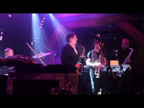 The Jazzinvaders Ft. Dr. Lonnie Smith live @ Dolhuis Dordrecht 15-05-'13 HD