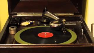 Teddy Bears' Picnic Original Phonograph Played on 1921 Victrola
