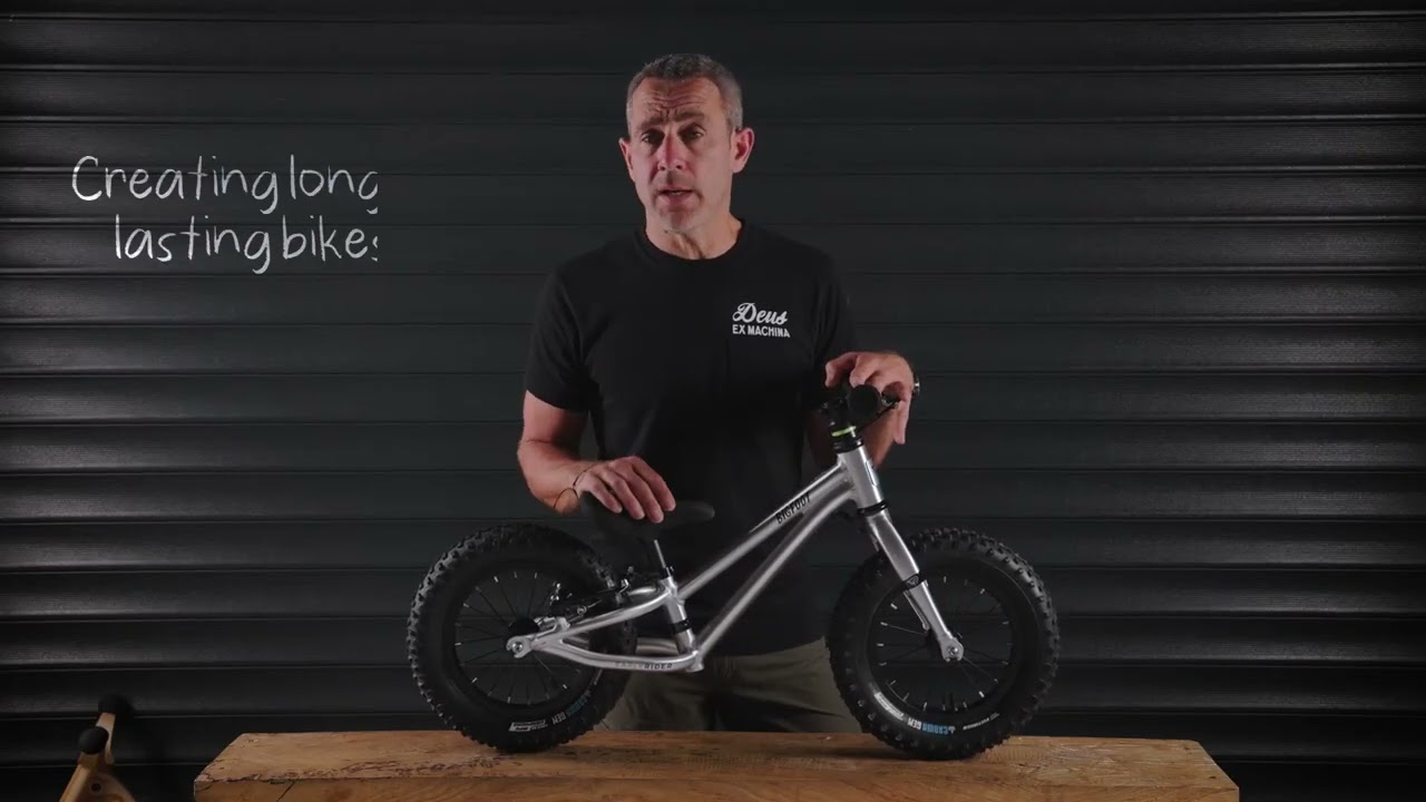 Watch Balance Bike Early Rider Belter 12 Brushed