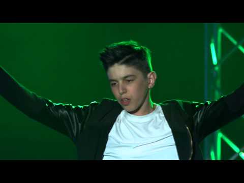 Roni Morina - Futbolli (Official Video HD) ZICO TV