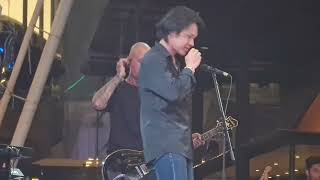 Download lagu Rony Parulian - Sepenuh Hati | Live At La Piazza Mall Kelapa Gading 7.9.2024 mp3 Download lagu Rony Parulian - Sepenuh Hati | Live At La Piazza Mall Kelapa Gading 7.9.2024 mp3