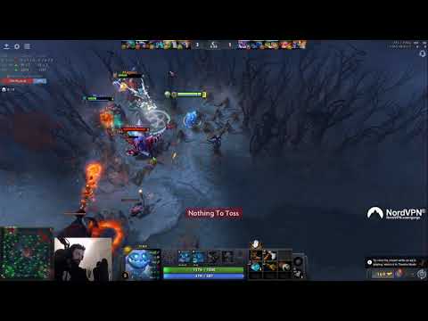 Gorgc completely messes up the gank and blames team