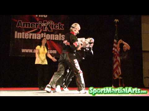 Marie Eve-Dicaire vs. Gina Thornton - Women's Finals - Amerikick Internationals 2011