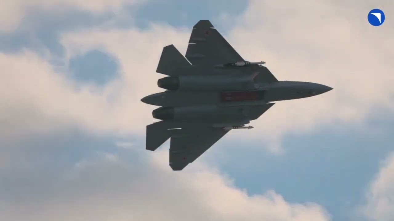 Pertama Kali, Sukhoi Su-57 Tampilkan Weapon Bay Terbuka Saat Mengudara