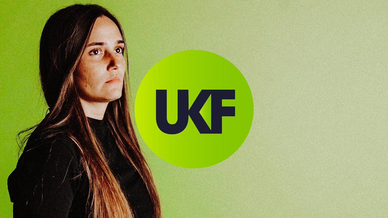 Mollie Collins - Liquor By The Litre (ft. P Money & Laurena Volanté)