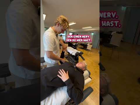 ​Ein Tag als Chiropraktor – @derpraktikanttv an der Uni Zürich