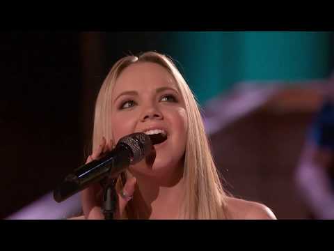 Danielle Bradbery and Blake Shelton - Timber I'm Falling in Love | The Voice USA 2013