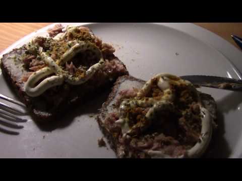 MongoTV_2923 - Spiser 2 TUNMADDER Med majonaise Klokken 3 Nat