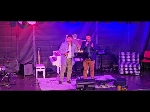 Sa privim iubirea ce e in Isus -  Robert si Laszlo Bede | Tabara Remotivat 3 ❤️🎹🎶🎼🎵🎻❤️🤍