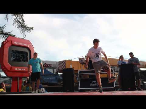 AnyOne vs Aksel 1/16 | RFFC 2015 Moscow | Football Freestyle