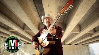 El Regreso del Invasor Isaías Lucero - Degenerado ft. Los Invasores de N.L. (Video Oficial)