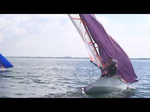 Light Air Gybe 2 boat