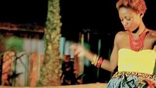 TÉLÉCHARGER FEATURIST ELLE EST BAMILEKE FEATURIST EST BAMILEKE ELLE TÉLÉCHARGER