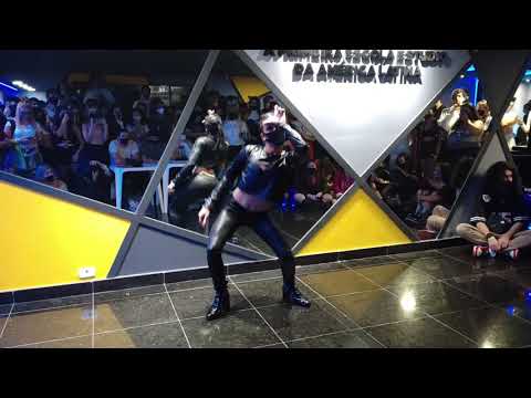 EVERGLOW (에버글로우) - LA DI DA - Cover Solo Competition ( Lion King )