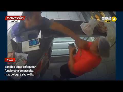 Vídeo: Bandido tenta esfaquear funcionária em assalto, mas colega salva o dia.
