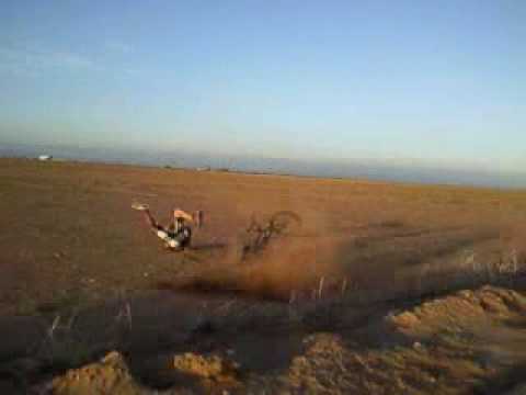 Alex Mallett wipes out