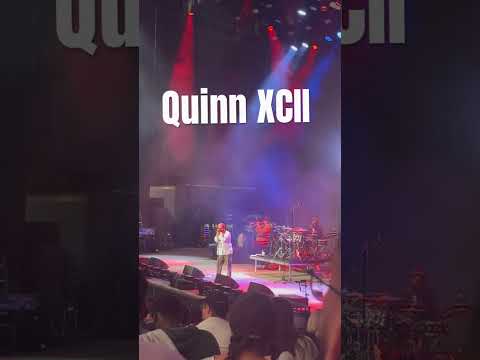 Quinn XCII at Shoreline Amphitheater #ajr #worldssmallestviolin #shorts