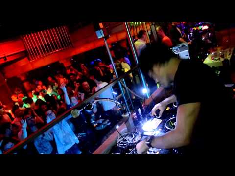 One minute with Episode #9  Sebastien Benett