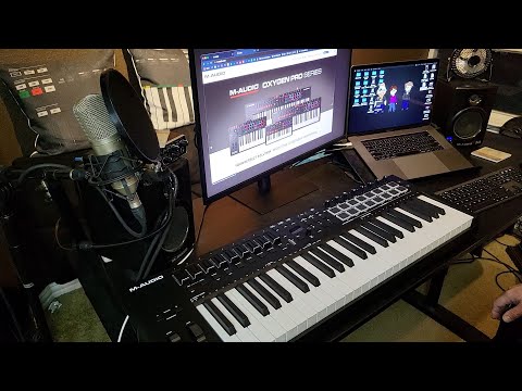 M-Audio Oxygen Pro 49 MIDI Controller - Setup and Demo
