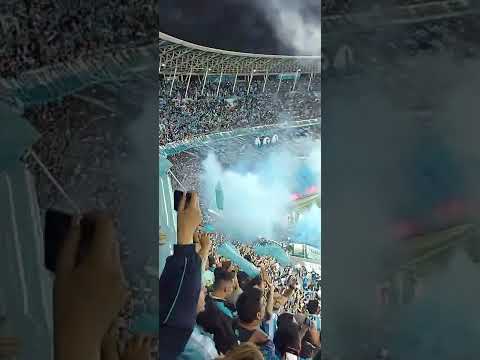 "hermoso recibimiento racing vs boca" Barra: La Guardia Imperial • Club: Racing Club