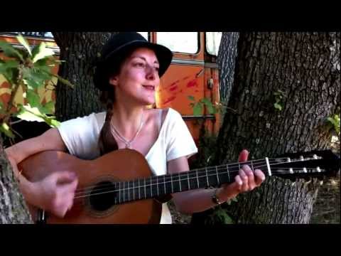 Sarah Jeanne - My home is nowhere without you (Herman Dune)