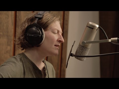 Everything Feels Ridiculous - Lauren O'Connell