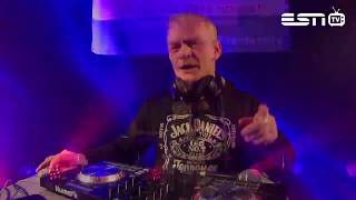 Почувствуй ритм в эту пятницу вместе с DJ OLEG ZUEV начало 17:15