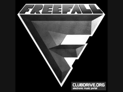 Dr. Willis & Junkyard Dog Feat. Antonia Lucas - Here She Comes (Mac and Taylor Dub Mix)