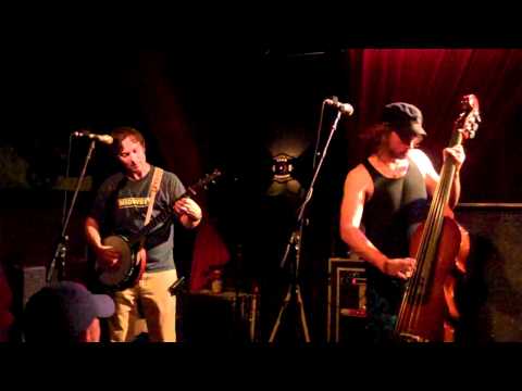 Yonder Mountain String Band - Ooh La La