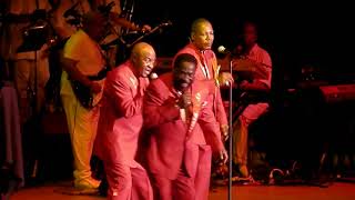 &#39;The Masters&#39; The O&#39;Jays - &quot;Time To Get Down&quot; (LIVE)