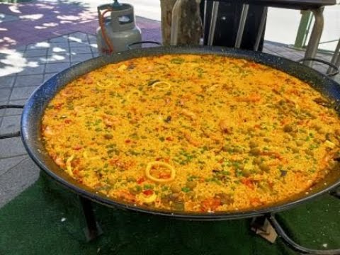 Receta de Paella De Mariscos Con Caldo Casero Al Azafrán, receta de Angel Manzano Chef