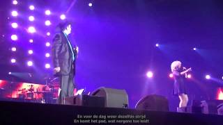 Lindsay -  9 To 5 (Herwerkt en ondertiteld)