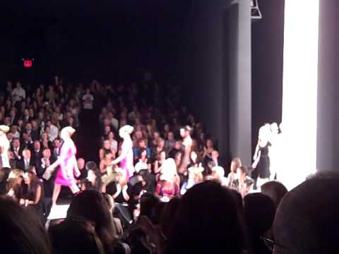 Badgley Mischka Spring/Summer 2010