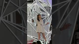 Download lagu รักฉันไม่วุ่นวาย ไม่ต้องให้กันมากมาย 🏖️ #VACAY_FHxNENExWIN mp3