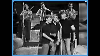 The Bee Gees - The Battle of the Blue and the Grey (Live in Australia) (A-capella)