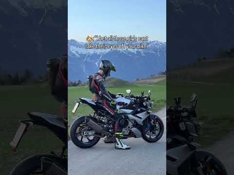 Those girls are pretty 😂 @bmwmotorrad  #bmw #m #sendit #bike #bikelife