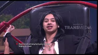 Download lagu Bastian Steel PANIK Ditantang Nyanyi di Atas Lingkaran | OPERA VAN JAVA (13/11/18) Part 1 mp3 Download lagu Bastian Steel PANIK Ditantang Nyanyi di Atas Lingkaran | OPERA VAN JAVA (13/11/18) Part 1 mp3