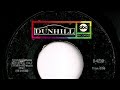 Three Dog Night - "Rock And Roll Widow"