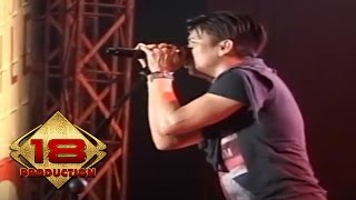 Download lagu NOAH - Separuh Aku (Live Konser Tangerang 2013) mp3