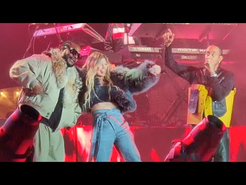 LUDACRIS BRINGS OUT FERGIE BUT CAN'T TAME HER! SHE ACTS A FOOL